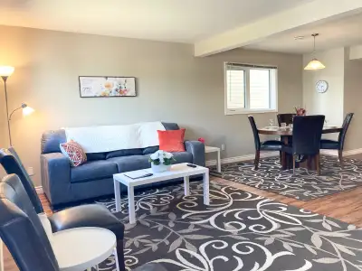 VIDEO TOURS! Main floor: https://youtu.be/hSswAcgCh3U Top floor: https://youtu.be/yCI_NvQjOYs THE HO...