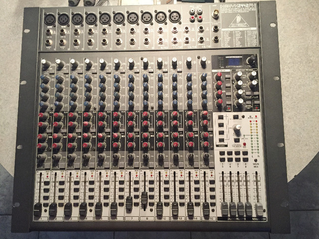 behringer xenyx 2442 fx dans Matériel audio professionnel  à Saint-Jean-sur-Richelieu