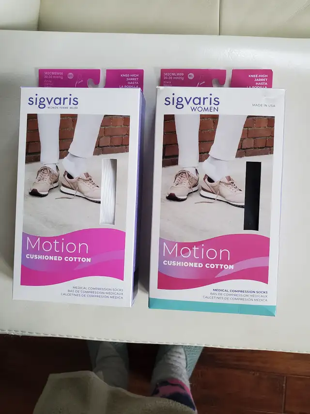 New Sigvaris Cushioned Cotton 20-30mmHg Medical Grade Compress.