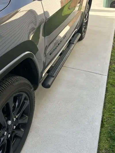 Running boards in great shape fit a 2012-2021 jeep grand Cherokee