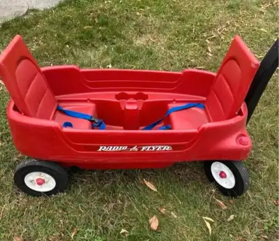 kids straps rubber wheel foldable wagon Radio Pathfinder, View more