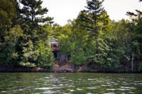 Waterfront cottage for rent on Pike Lake