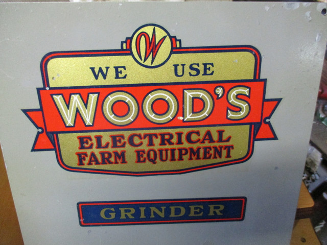 1950s WE USE WOOD'S ELECTRICAL FARM EQUIPMENT PANEL SIGN $40 in Arts & Collectibles in Winnipeg - Image 2