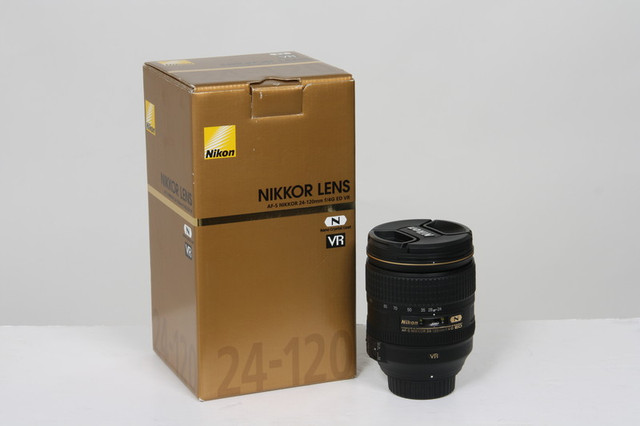 Objectif Nikkor 24-120mm - Jamais utilisé dans Appareils photo et caméras  à Saguenay