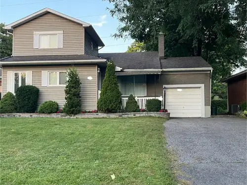 This bedroom is available for rent in a spacious 4-bedroom, 2-bathroom house starting June 1st. Rent...