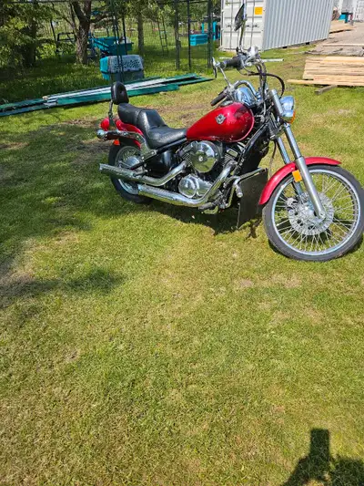 For Sale 1997 Vulcan 800 Kawasaki. In great shape has only 32188 kms. Asking $4500.00 OBO. This item...