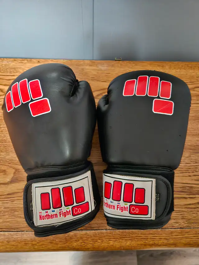 14oz Boxing Gloves (Northern Fight Co.)63871131444609120