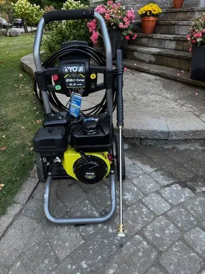 Pressure Washer Ryobi RY802925 2900 PSI Gas powered, View more