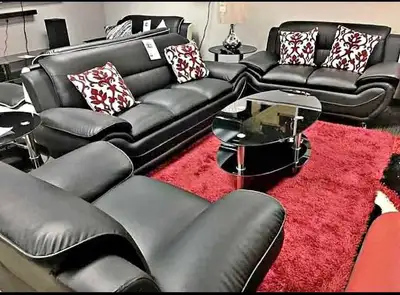 This brand New 3+2+1 leather Speedy sofa set is perfect for adding a touch of modern elegance to you...