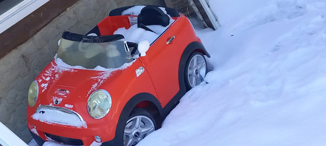 I deliver! Red Mini Cooper S Battery Operated Car in Toys & Games in St. Albert