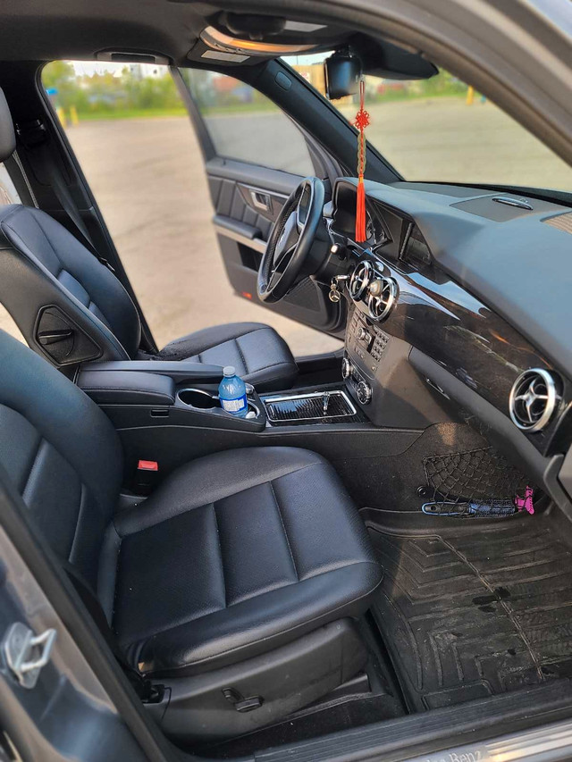 Used Car in Cars & Trucks in Mississauga / Peel Region - Image 2