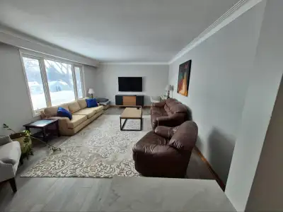 Bright 3 Bed 1 Bath, $2000 (Includes Utilities and Wi-Fi) • Upper Level suite. Very large 3 bedroom...