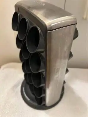 30 pod coffee pod holder $15 for coffee maker, used 3 Coffee makers and 3 Keurigs for sale plus lots...