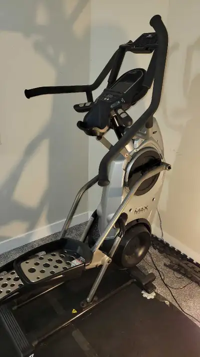 bowflex maxtrainer m7, View more