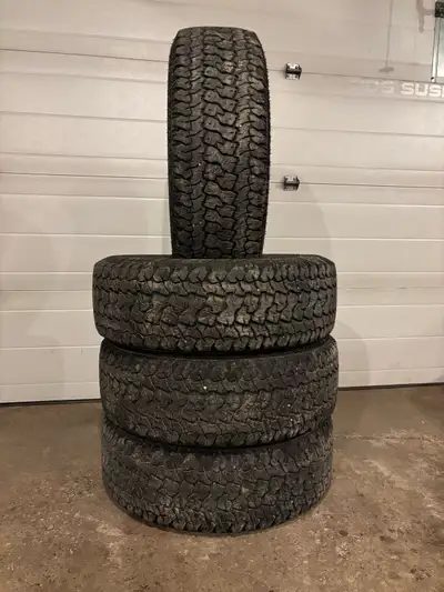 Set of four Kumho Roadventure AT51 tires. LT245/70R17. Good shape with lots of tread remaining (10/3...