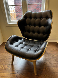 Structube Boyd Chair 