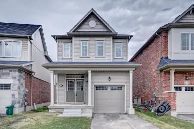 3 bed 3 bath house for rent