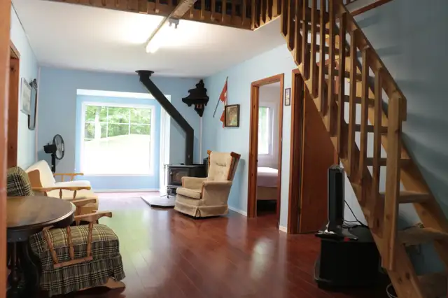 Waterfront cottage weekly rental in Ontario in Canada - Image 3