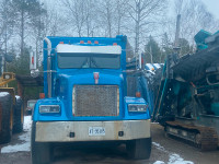 1990 Kenworth tri axle dump truck