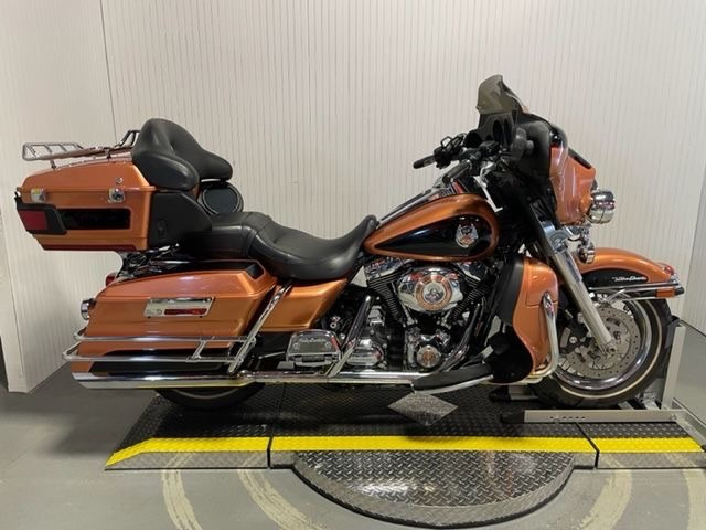 2008 Harley Anniversary Electra Ultra Classic in Touring in Ottawa