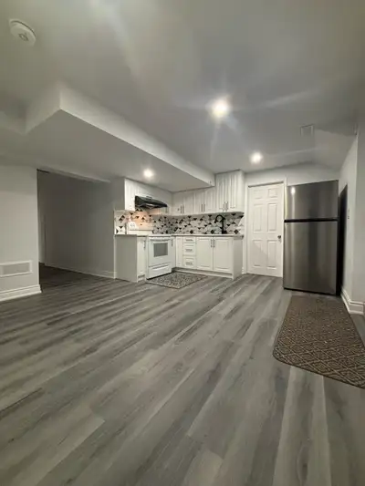 2 Bedroom 1 washroom with large living area legal basement is available for rent in Kitchener( woodb...