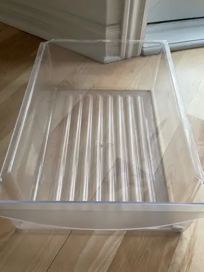 Frigidaire Meat Pan Drawer Bac Tiroir, View more