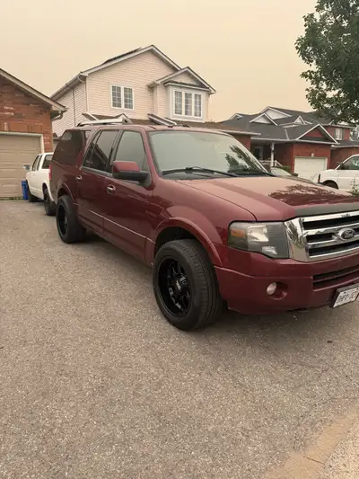 2012 ford expedition max in great shape it’s an 8 seater runs and drives great needs a little rocker...