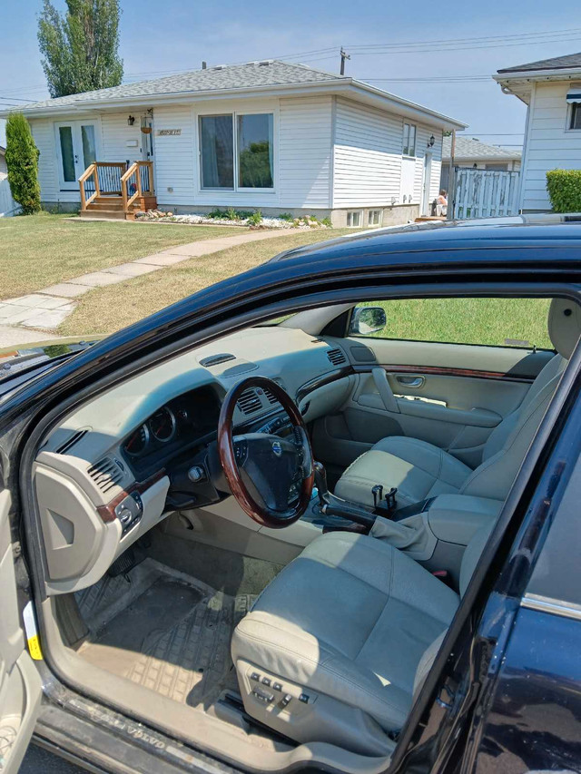 volvo s80 in Cars & Trucks in Edmonton - Image 2