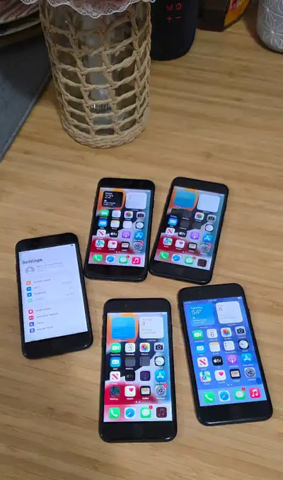 Apple iPhone 7 32GB, View more