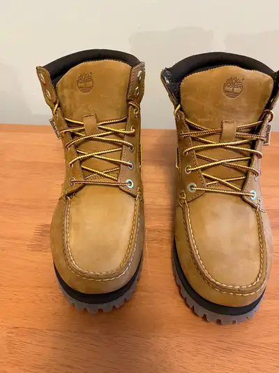 Timberland Moc Toe boot. Men’s size 8.5D, View more