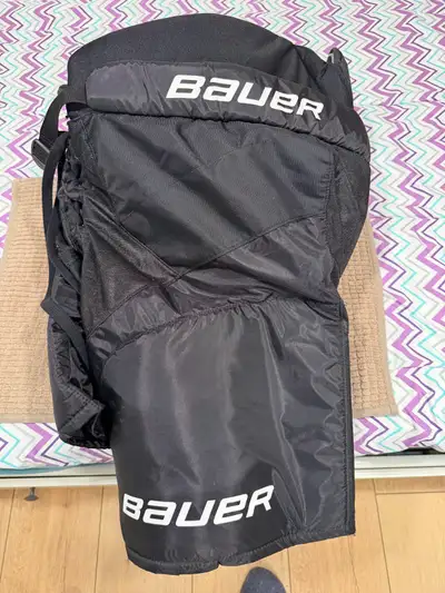 Bauer hockey pants (Senior, Medium), View more