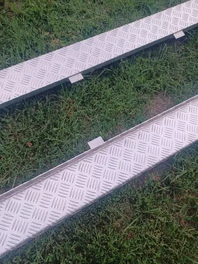 Running Boards to fit 88-95 Chev shortbox extended cab. $150.00 Can possibly fit other vehicles with...
