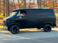 1983 Chevy G10 Shorty Boogie Van