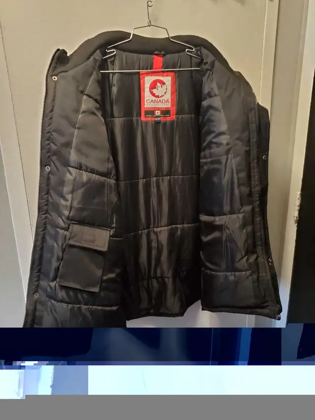 Men's Winter Jacket size XL  in Men's in Mississauga / Peel Region - Image 3
