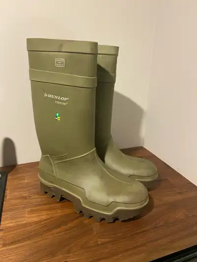 Scratch/Dent Sale- Dunlop Purofort Thermo Rubber Work Boots SZ, View more