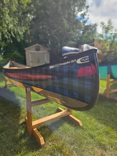 Located in Beamsville with Free Delivery in most of Ontario we are the Organic Boat Shop, a canoe re...