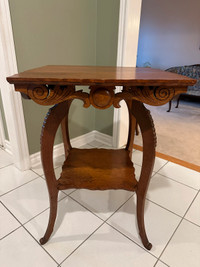 24” x 24” Accent Table