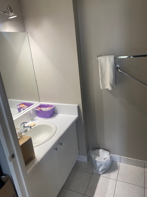 Large 3-Bedroom condo for rent. in Long Term Rentals in Oshawa / Durham Region - Image 3