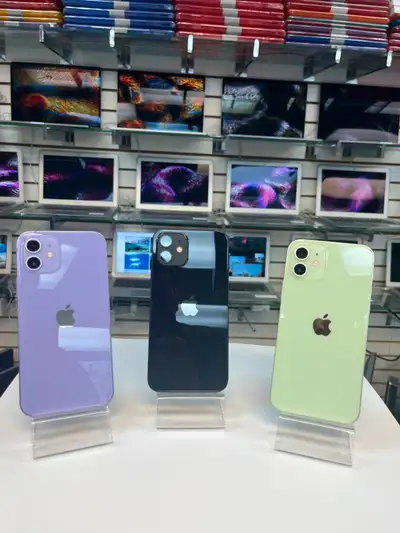 Cellulaire iPhone 12, View more