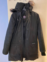 Canada Goose Thigh Length Parka - Fur trimmed hood