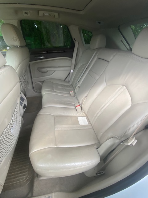 2010 SRX Cadillac593713726772357124