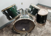 drum set whitehall  // pearl