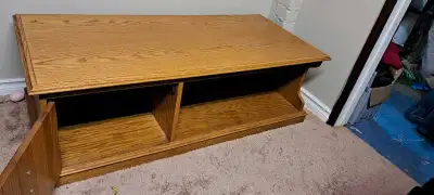 Fairly used coffee table. $30 Obo