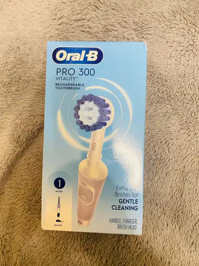 Oral-B Vitality Pro 300 electric toothbrush ( Brand New) Pick up in Newmarket