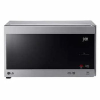 LG 0.9 cu. ft. NeoChef Countertop Microwave with Smart Inverter