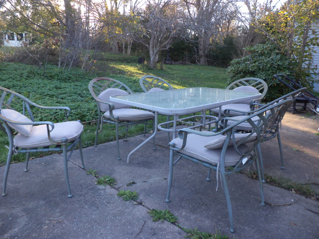 Patio Set in Patio & Garden Furniture in Bridgewater - Image 3