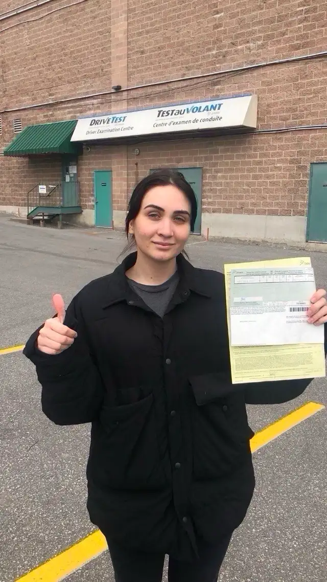 DRIVING INSTRUCTOR/ DRIVING INSTRUCTOR/ DRIVING INSTRUCTOR 423857730523637760