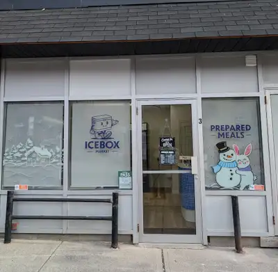 400 sq ft corner commercial space available at St Clair West & Dufferin. Ideal for studio, personal...