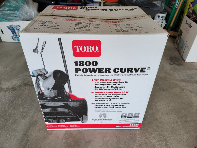 Toro 1800 Power Curve 18-Inch 15 Amp Electric Snow Blower 38381 ...