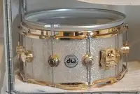 Dw maple snare 13 x6.5 mint.like new